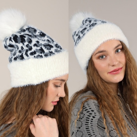 Accessories - Eyelash animal print hat with pom pom